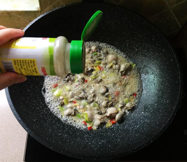 洋蔥生蠔的做法-咸鮮味炒菜譜-易網(wǎng)健康養(yǎng)生網(wǎng) 洋蔥生蠔的做法-咸鮮味炒菜譜