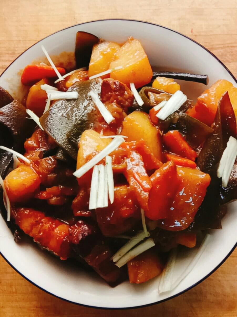 紅燒肉燉海帶的做法-家常味燉菜譜
