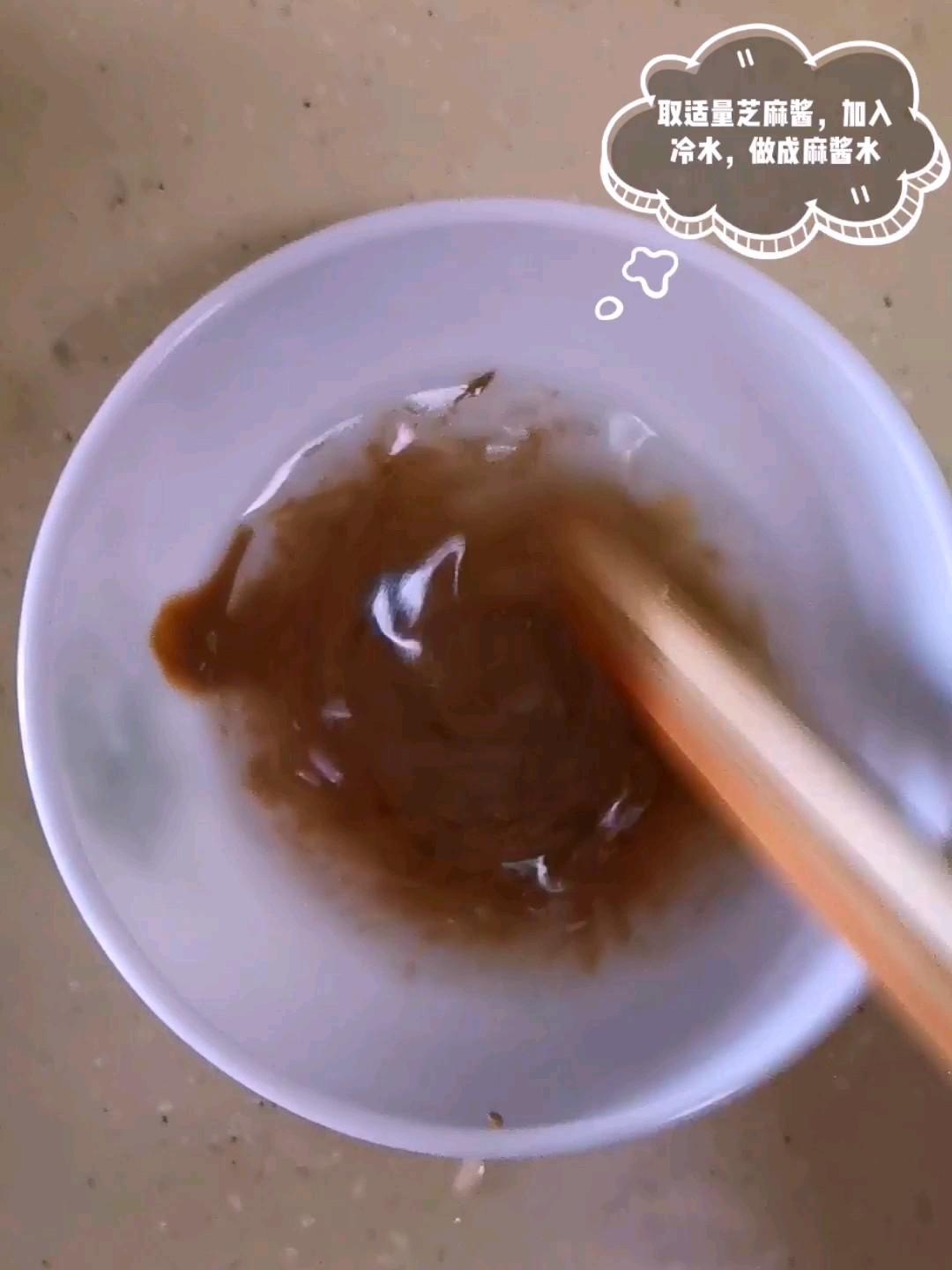 麻醬拌粉絲的做法-家常味拌菜譜-易網健康養生網 麻醬拌粉絲的做法-家常味拌菜譜