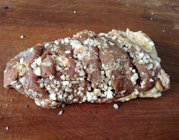 孜然烤羊肉的做法-家常味烤菜譜-易網健康養生網 孜然烤羊肉的做法-家常味烤菜譜