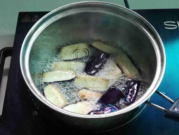 醬燜茄子的做法-家常味燜菜譜-易網(wǎng)健康養(yǎng)生網(wǎng) 醬燜茄子的做法-家常味燜菜譜