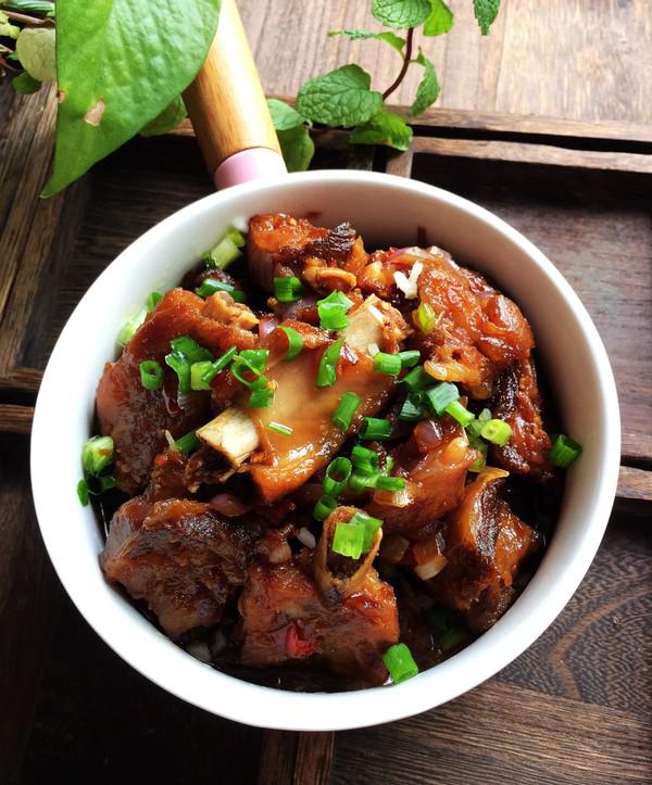 香辣臘排骨的做法-香辣味炒菜譜-易網健康養生網 香辣臘排骨的做法-香辣味炒菜譜