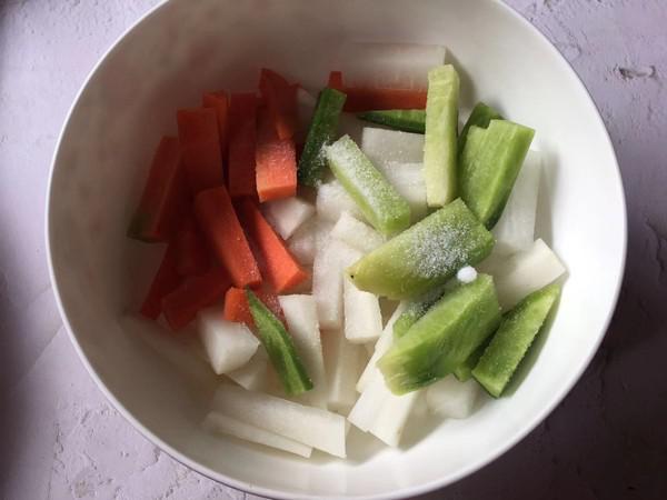 糖醋蘿卜條的做法-酸甜味腌菜譜-易網健康養生網 糖醋蘿卜條的做法-酸甜味腌菜譜