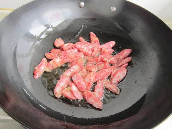 山藥炒香腸的做法-家常味炒菜譜-易網(wǎng)健康養(yǎng)生網(wǎng) 山藥炒香腸的做法-家常味炒菜譜