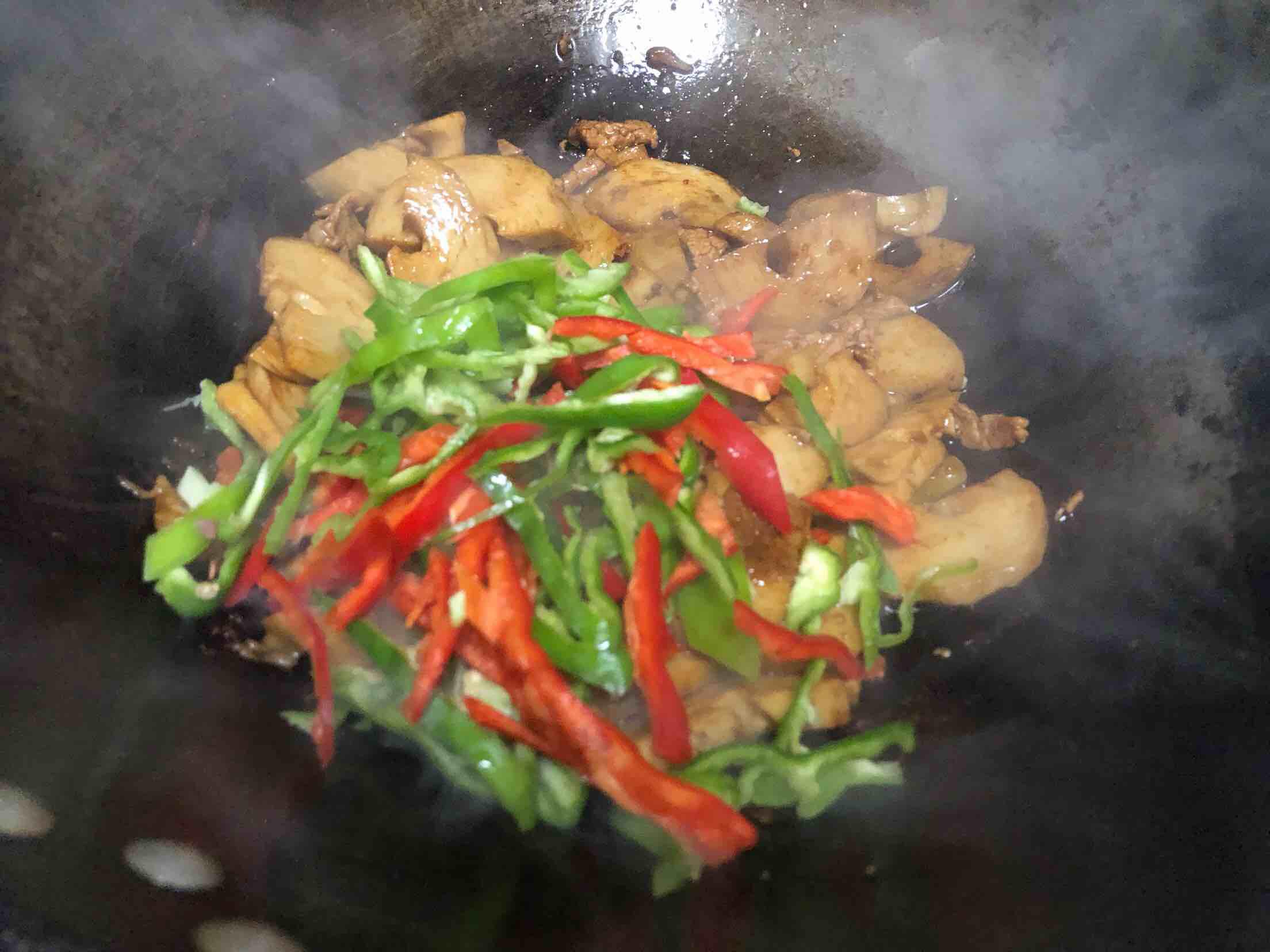 面筋炒肉絲的做法-家常味炒菜譜-易網健康養生網 面筋炒肉絲的做法-家常味炒菜譜