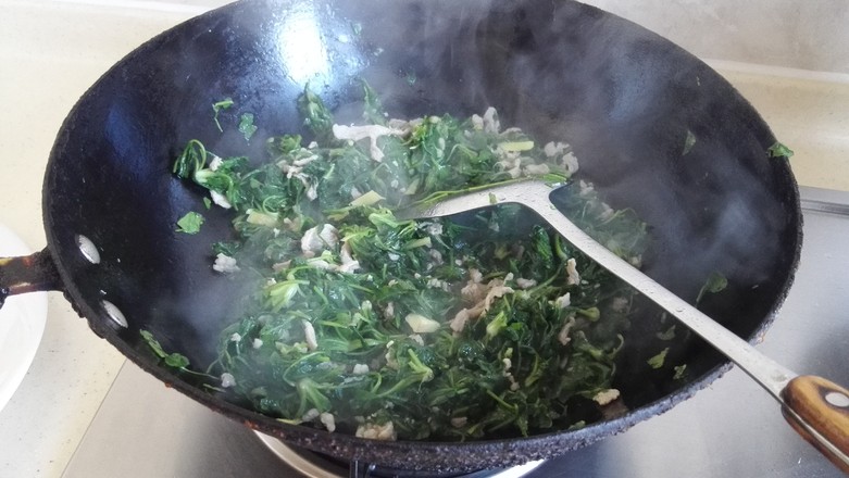 薺菜炒肉絲的做法-咸鮮味炒菜譜-易網健康養生網 薺菜炒肉絲的做法-咸鮮味炒菜譜