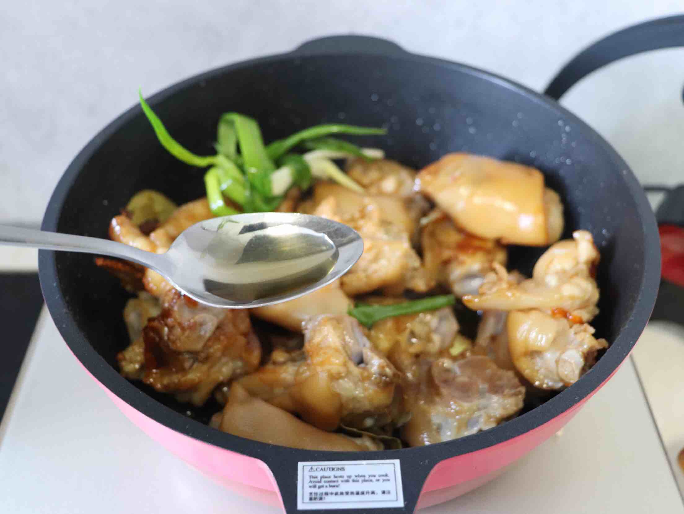 簡單易學的美味紅燒豬蹄的做法-家常味燒菜譜