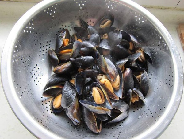 辣炒海虹的做法-香辣味炒菜譜-易網(wǎng)健康養(yǎng)生網(wǎng) 辣炒海虹的做法-香辣味炒菜譜