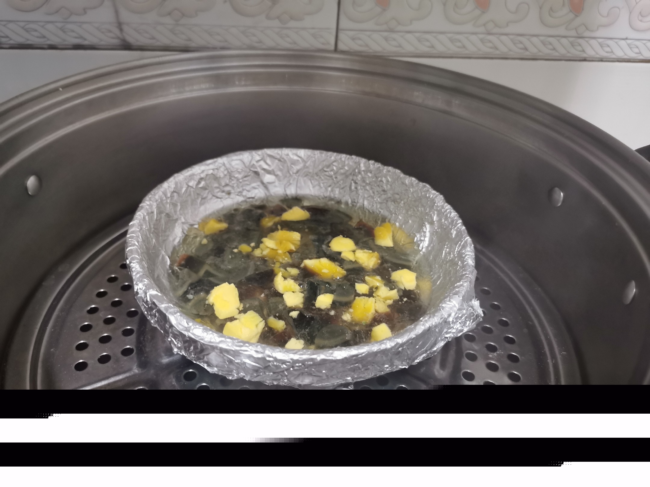 三色蒸蛋的做法-家常味蒸菜譜-易網健康養生網 三色蒸蛋的做法-家常味蒸菜譜