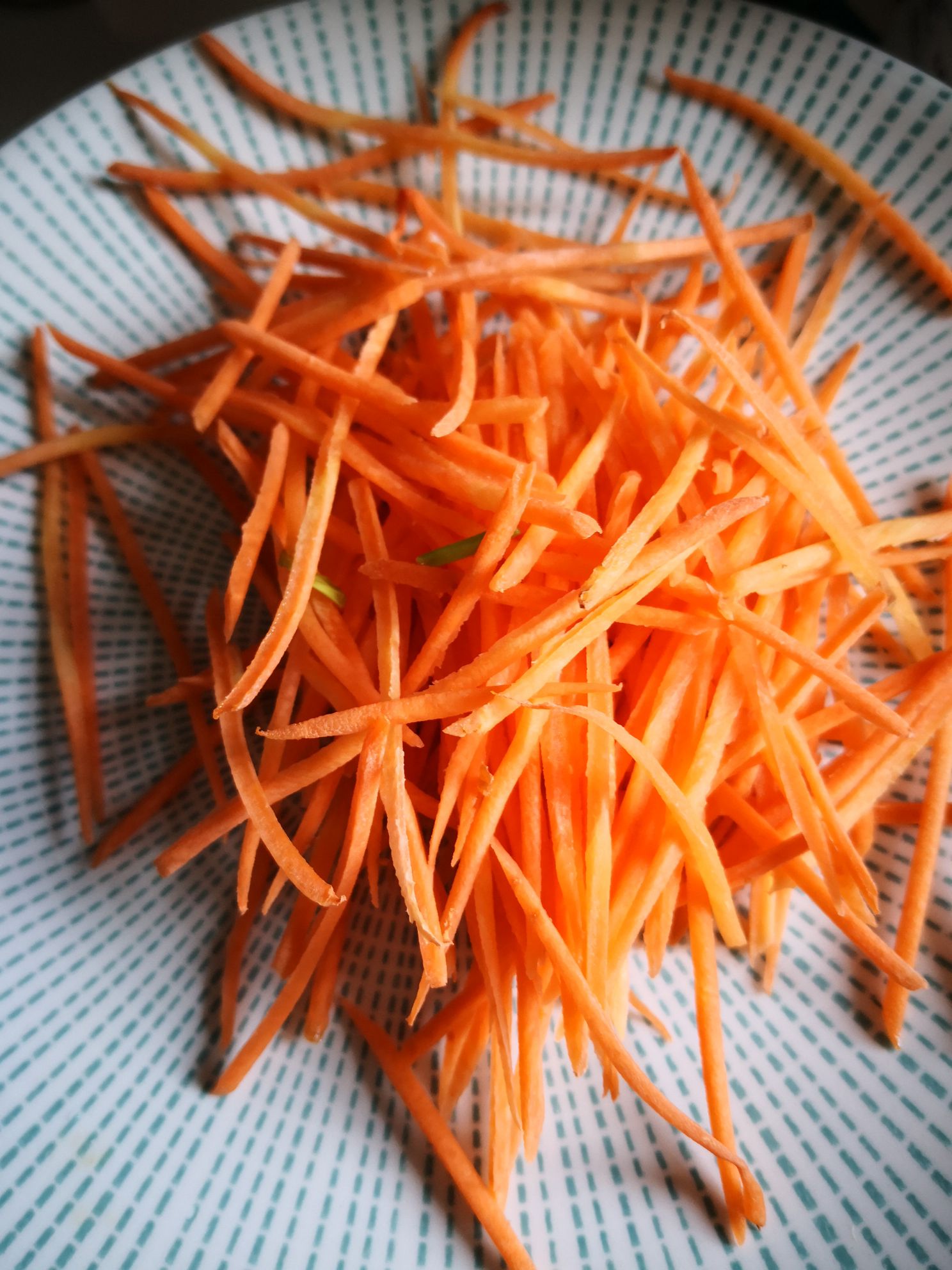 孜然炒生菜的做法-其它口味炒菜譜-易網健康養生網 孜然炒生菜的做法-其它口味炒菜譜