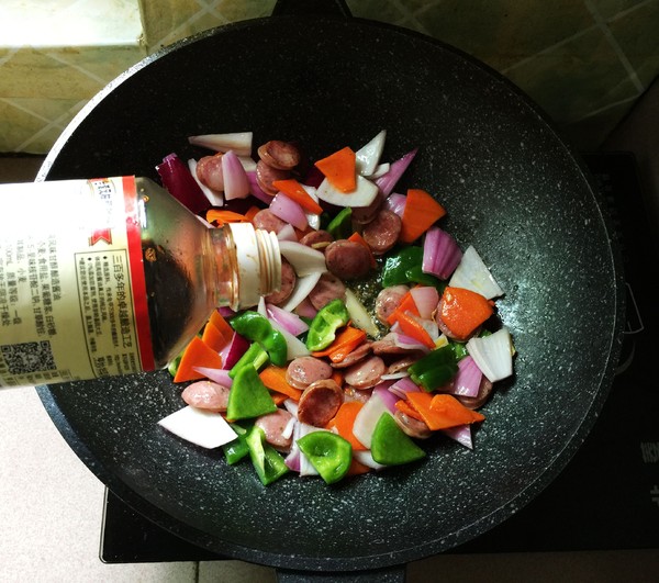 雜蔬炒純肉腸的做法-家常味炒菜譜-易網(wǎng)健康養(yǎng)生網(wǎng) 雜蔬炒純肉腸的做法-家常味炒菜譜