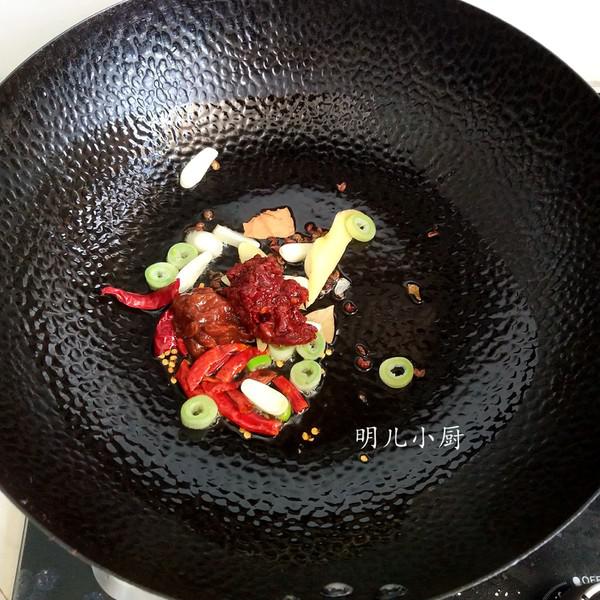 醬爆黃沙蜆的做法-家常味炒菜譜-易網健康養生網 醬爆黃沙蜆的做法-家常味炒菜譜