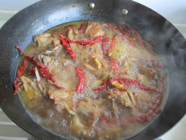 土豆燒羊排的做法-家常味燒菜譜-易網健康養生網 土豆燒羊排的做法-家常味燒菜譜