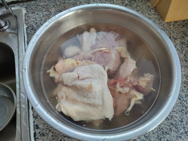 醬香土豆燉雞的做法-家常味燉菜譜