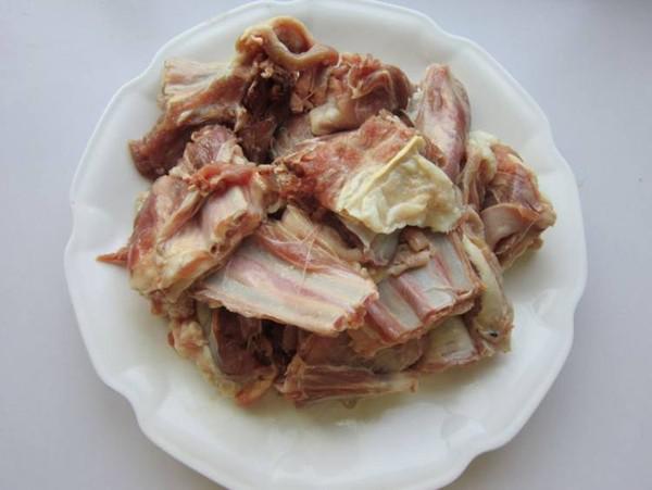 土豆燒羊排的做法-家常味燒菜譜-易網健康養生網 土豆燒羊排的做法-家常味燒菜譜