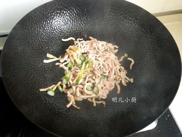 肉絲炒胡蘿卜的做法-家常味炒菜譜