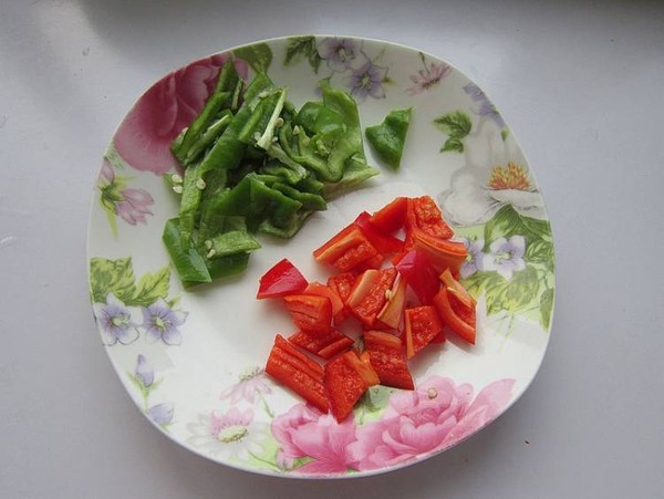 西紅柿蒜薹炒雞蛋的做法-家常味炒菜譜