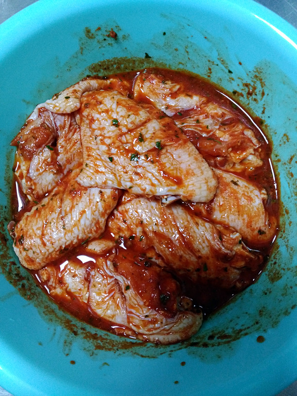 阿根廷燃情風(fēng)味烤雞翅的做法-其它口味烤菜譜