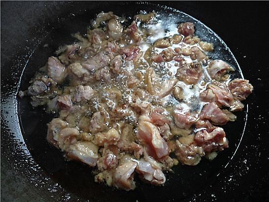 干煸辣子雞的做法-香辣味炒菜譜-易網(wǎng)健康養(yǎng)生網(wǎng) 干煸辣子雞的做法-香辣味炒菜譜