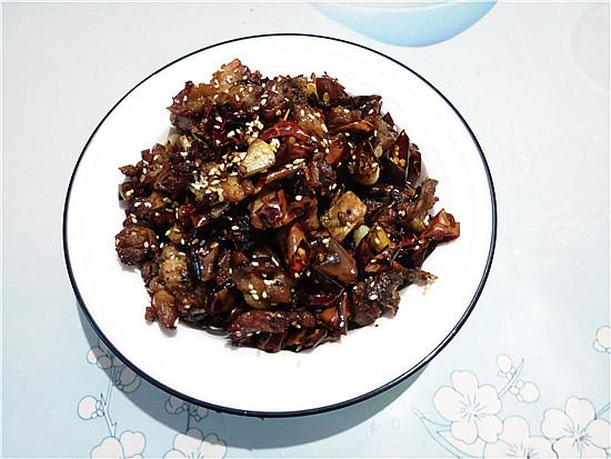 干煸辣子雞的做法-香辣味炒菜譜-易網(wǎng)健康養(yǎng)生網(wǎng) 干煸辣子雞的做法-香辣味炒菜譜