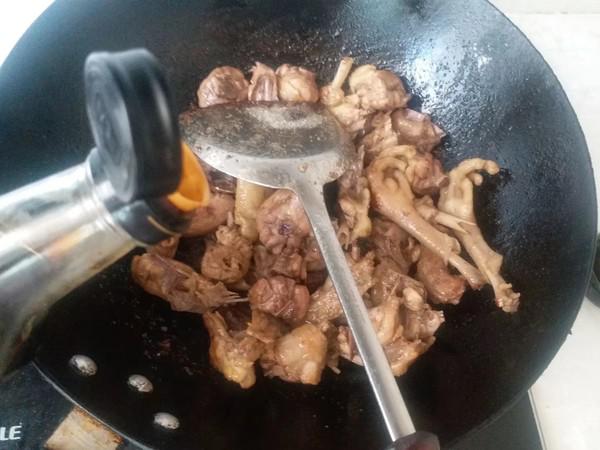 蒜香童子雞的做法-咸鮮味燒菜譜