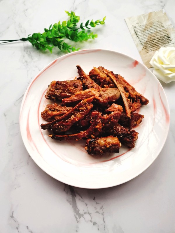 蒜香烤羊排的做法-蒜香味燒菜譜