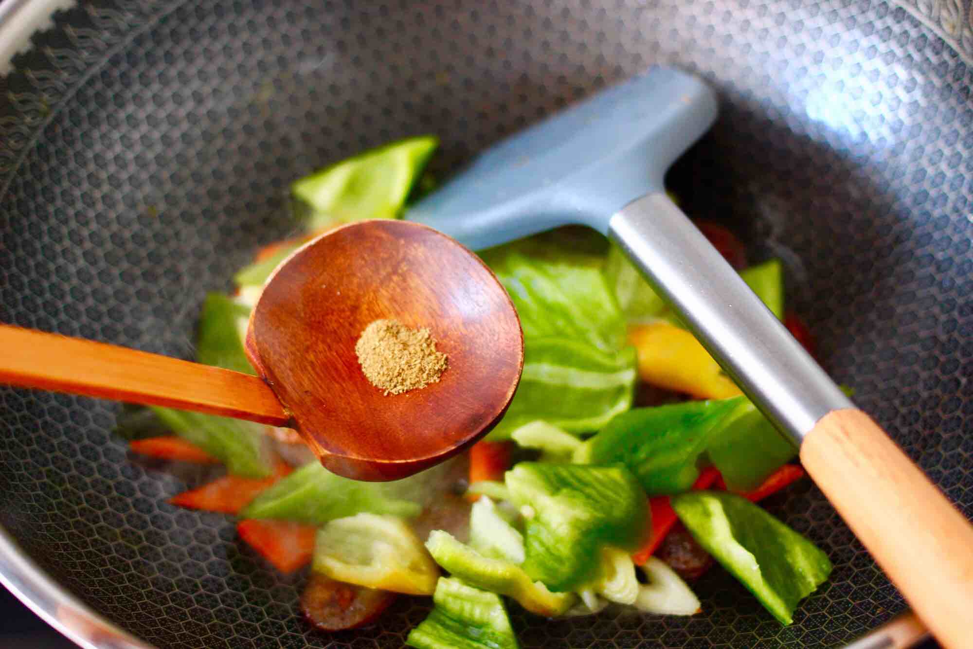 臘腸辣炒雞蛋的做法-家常味炒菜譜-易網健康養生網 臘腸辣炒雞蛋的做法-家常味炒菜譜