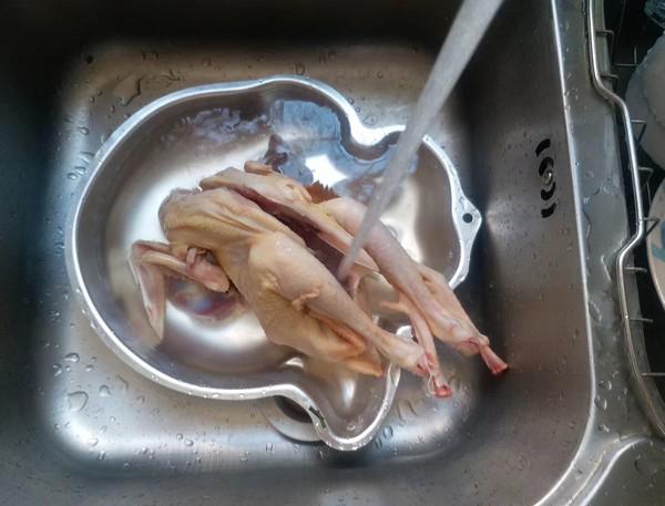 蒜香童子雞的做法-咸鮮味燒菜譜