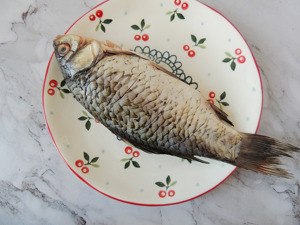 冬瓜鯽魚湯的做法-家常味煮菜譜-易網(wǎng)健康養(yǎng)生網(wǎng) 冬瓜鯽魚湯的做法-家常味煮菜譜