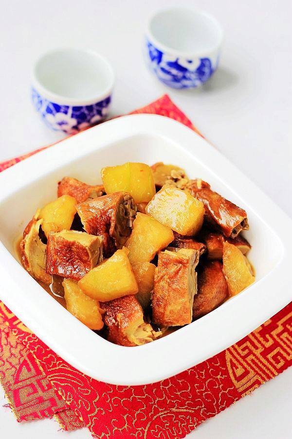 冬瓜燒鴨的做法-家常味燒菜譜-易網健康養生網 冬瓜燒鴨的做法-家常味燒菜譜