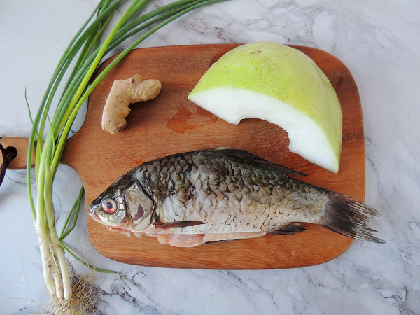 冬瓜鯽魚湯的做法-家常味煮菜譜-易網(wǎng)<a href=http://www.xllyou.com/ target=_blank class=infotextkey>健康養(yǎng)生</a>網(wǎng) 冬瓜鯽魚湯的做法-家常味煮菜譜