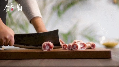 黃豆燒豬尾!超級好吃的家常菜,學會了這道菜,誰還去吃紅燒肉和大豬蹄子啊?的做法-咸鮮味燒菜譜-易網健康養生網 黃豆燒豬尾!超級好吃的家常菜,學會了這道菜,誰還去吃紅燒肉和大豬蹄子啊?的做法-咸鮮味燒菜譜