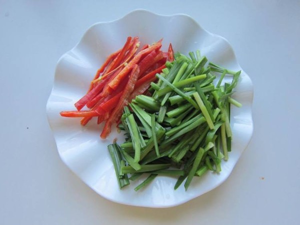 韭菜香干炒羊肉的做法-家常味炒菜譜-易網健康養生網 韭菜香干炒羊肉的做法-家常味炒菜譜