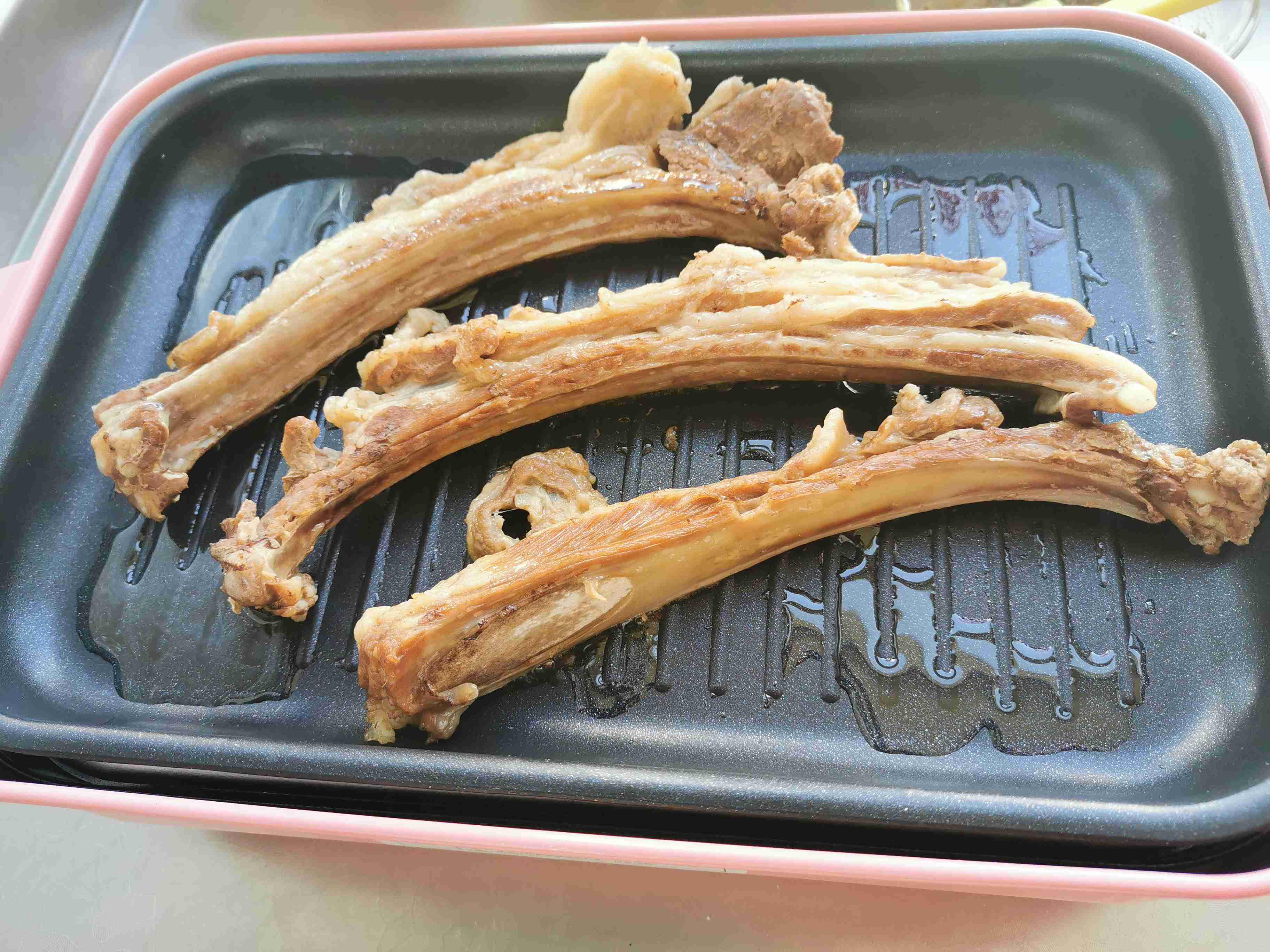 香煎羊排的做法-其它口味煎菜譜-易網健康養生網 香煎羊排的做法-其它口味煎菜譜