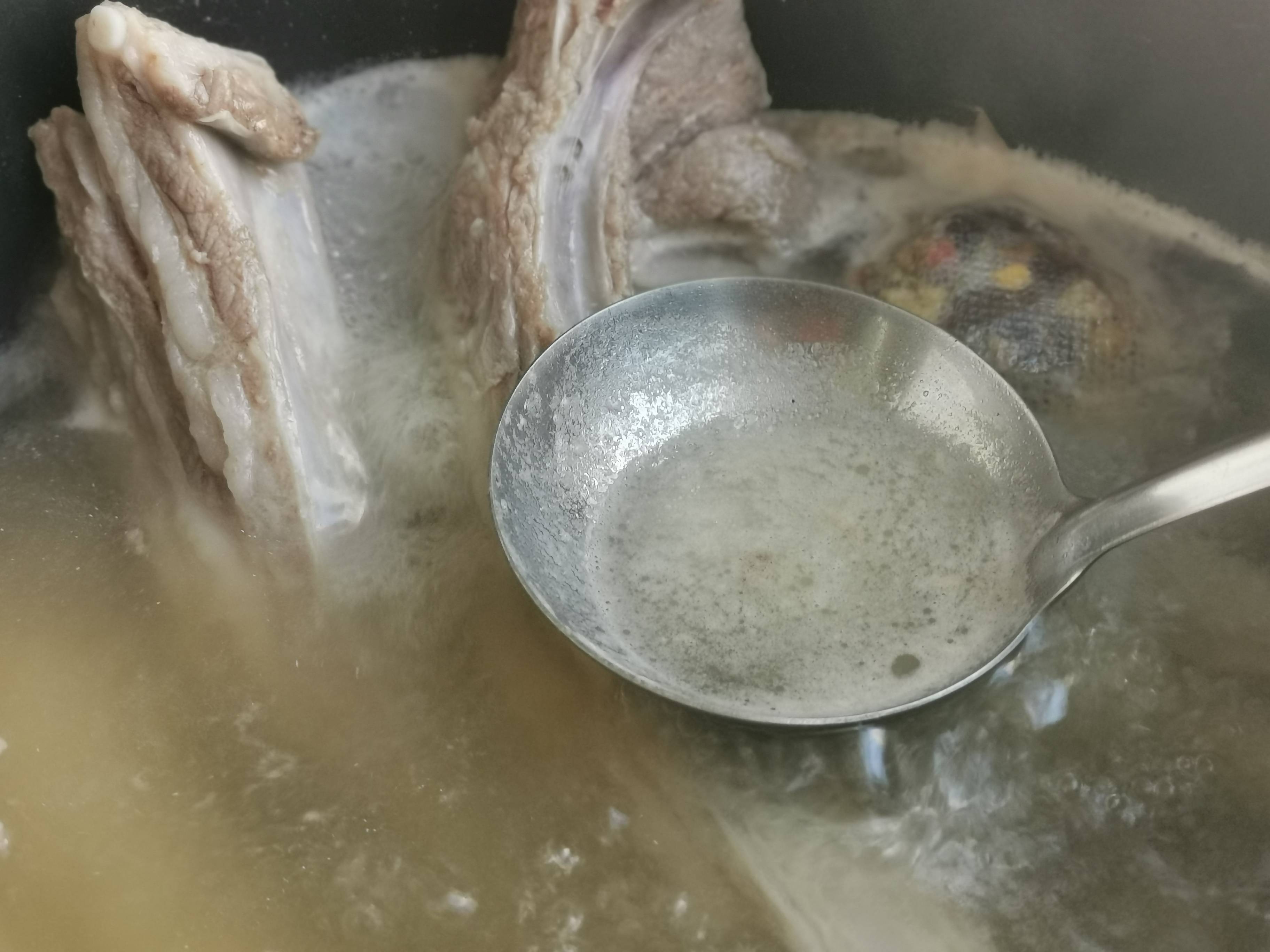 香煎羊排的做法-其它口味煎菜譜-易網健康養生網 香煎羊排的做法-其它口味煎菜譜