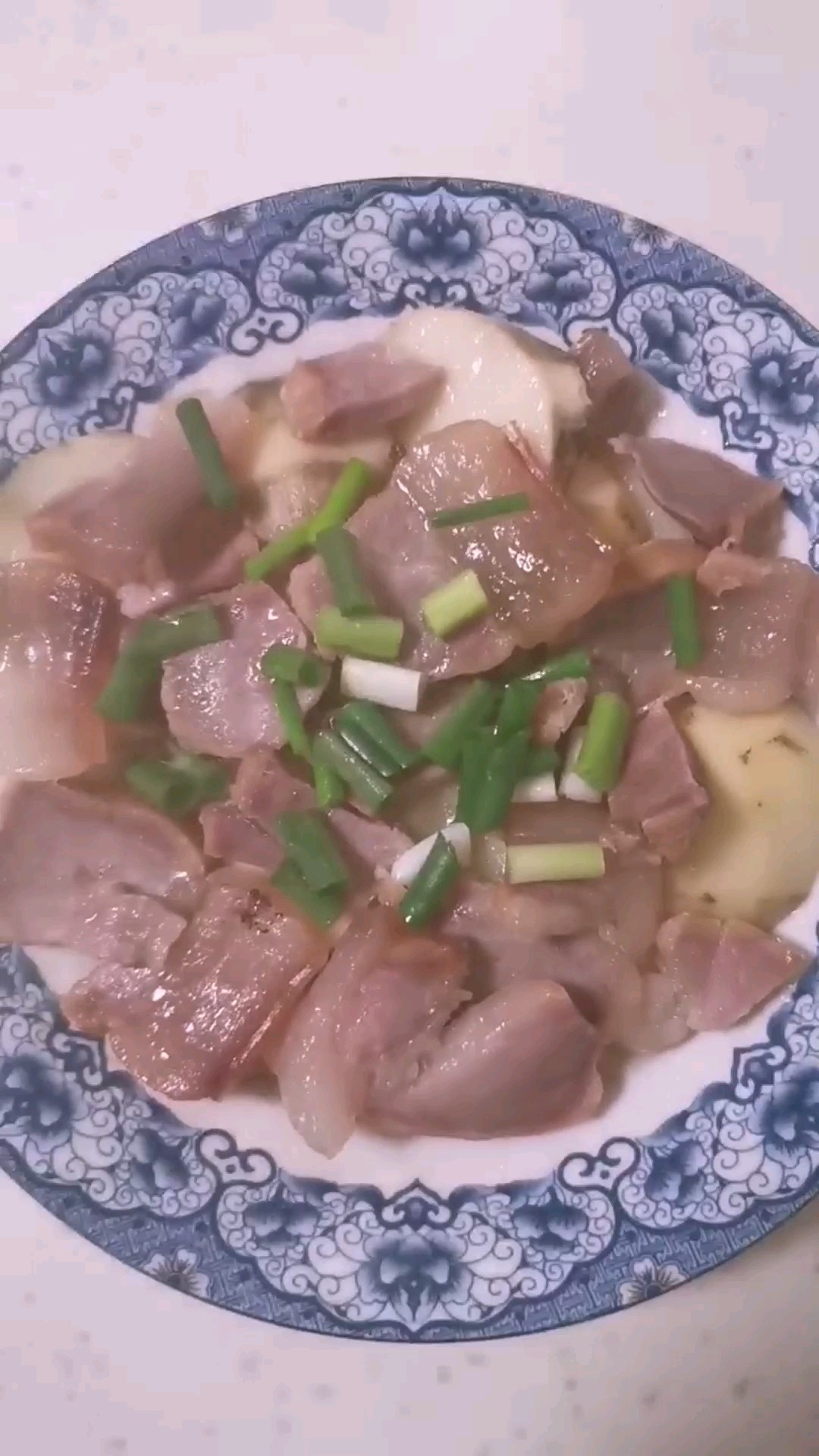 咸肉蒸慈姑的做法-咸鮮味蒸菜譜-易網(wǎng)健康養(yǎng)生網(wǎng) 咸肉蒸慈姑的做法-咸鮮味蒸菜譜