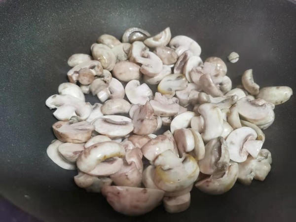 素燒口蘑的做法-家常味燒菜譜