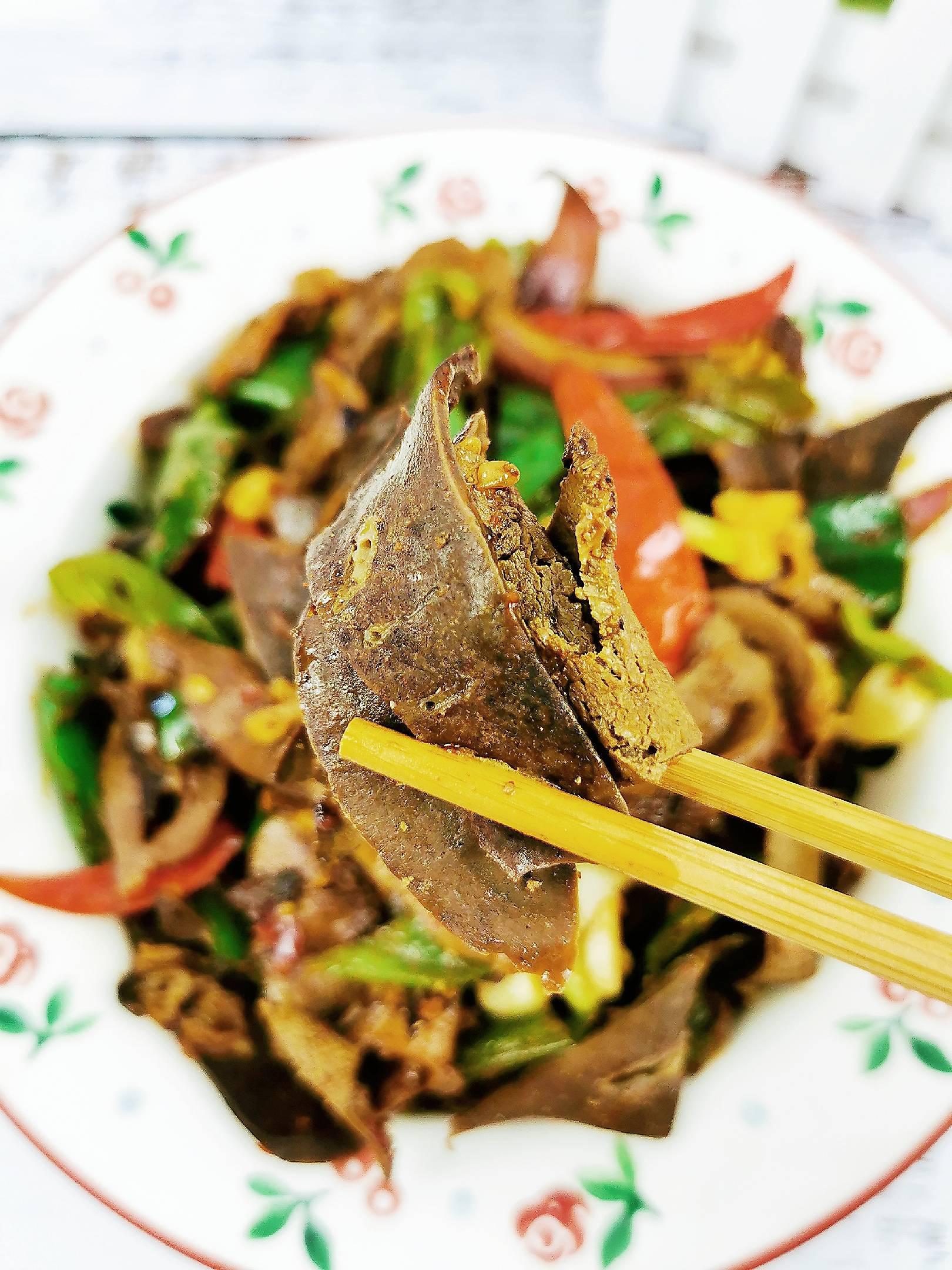 辣炒羊雜的做法-香辣味炒菜譜-易網健康養生網 辣炒羊雜的做法-香辣味炒菜譜