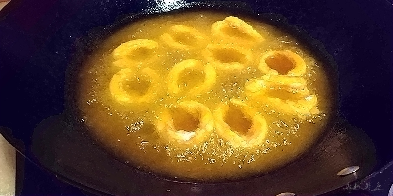 拔絲枇杷的做法-酸甜味拔絲菜譜-易網(wǎng)健康養(yǎng)生網(wǎng) 拔絲枇杷的做法-酸甜味拔絲菜譜