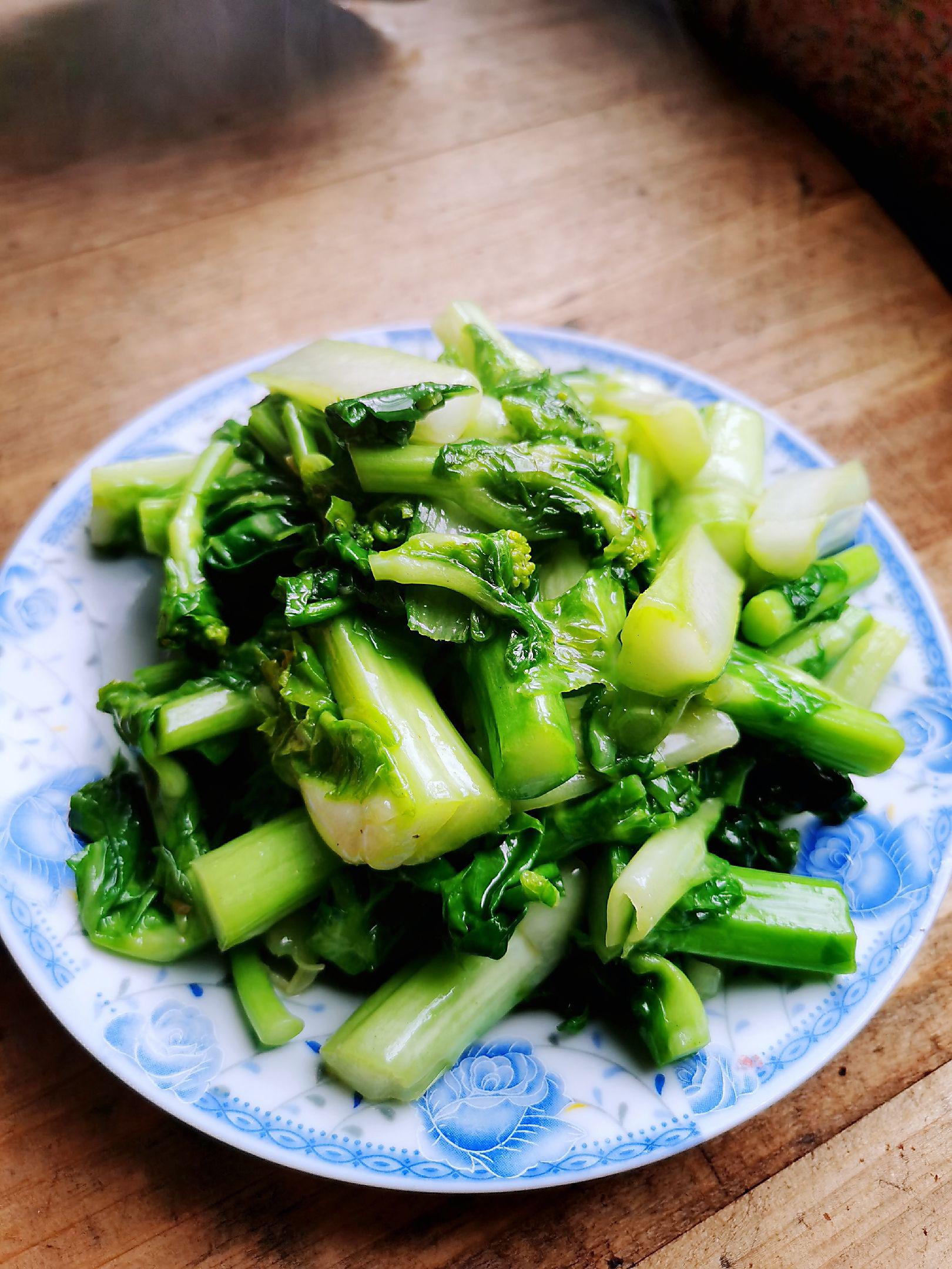 素炒菜苔的做法-家常味炒菜譜-易網健康養生網 素炒菜苔的做法-家常味炒菜譜