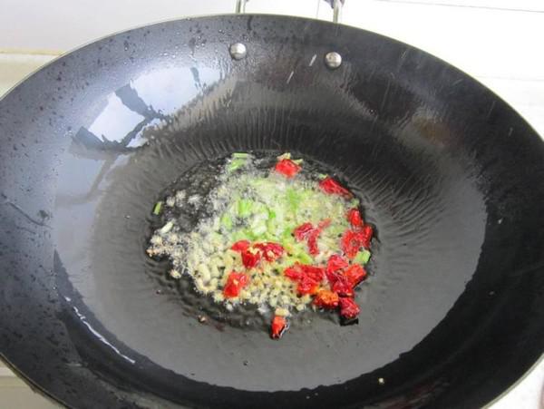 爆炒蛤蠣的做法-家常味炒菜譜-易網健康養生網 爆炒蛤蠣的做法-家常味炒菜譜