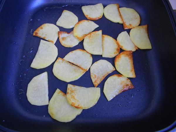 薯片燜飯的做法-其它口味燜菜譜-易網(wǎng)健康養(yǎng)生網(wǎng) 薯片燜飯的做法-其它口味燜菜譜