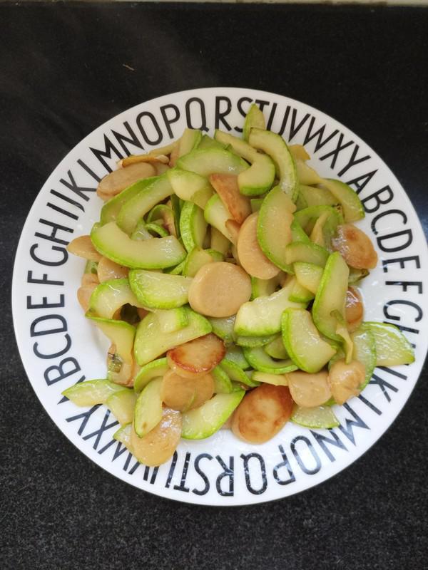 西葫蘆炒火腿腸的做法-家常味炒菜譜