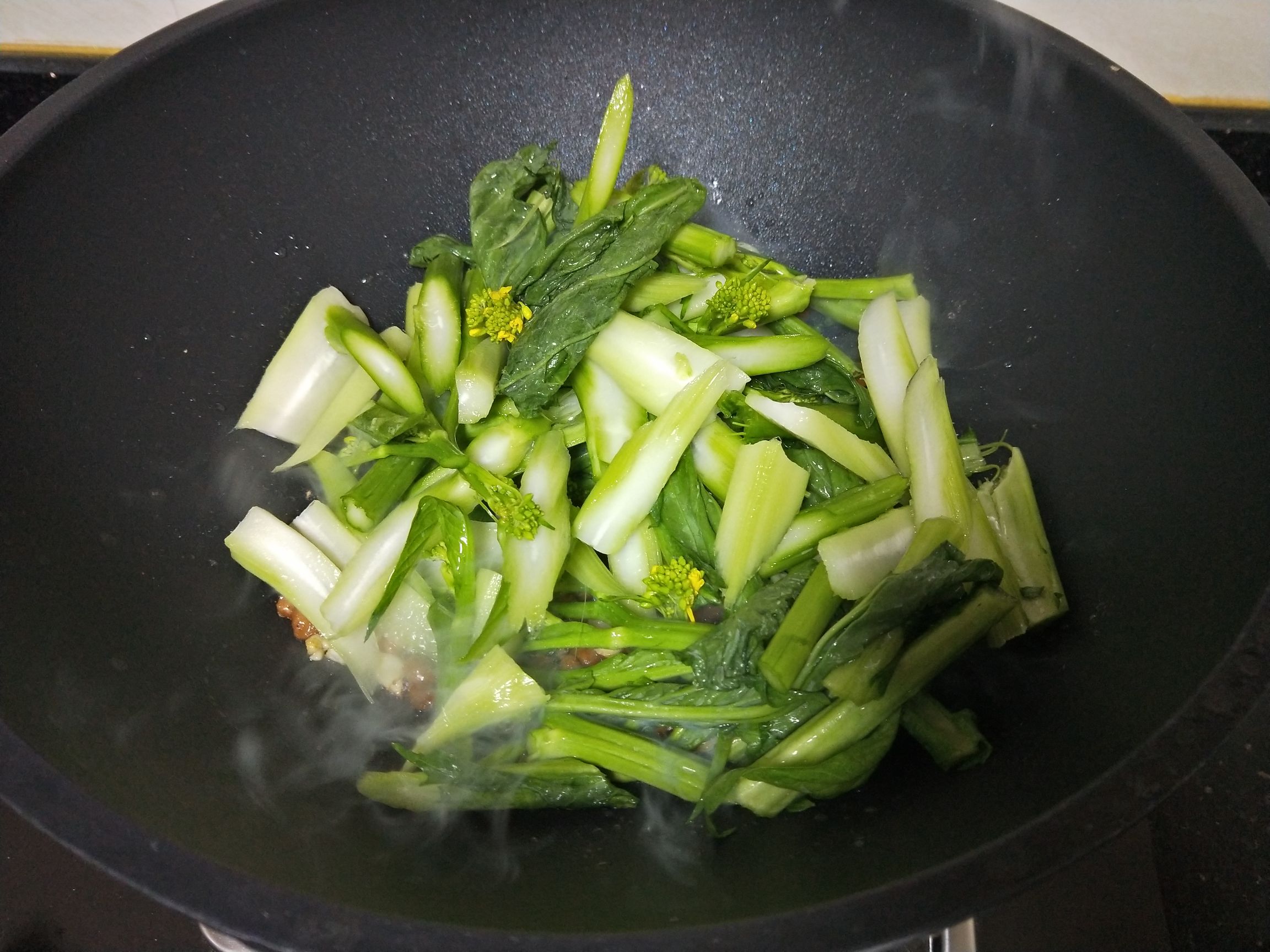 豆豉炒菜心的做法-咸鮮味炒菜譜-易網健康養生網 豆豉炒菜心的做法-咸鮮味炒菜譜