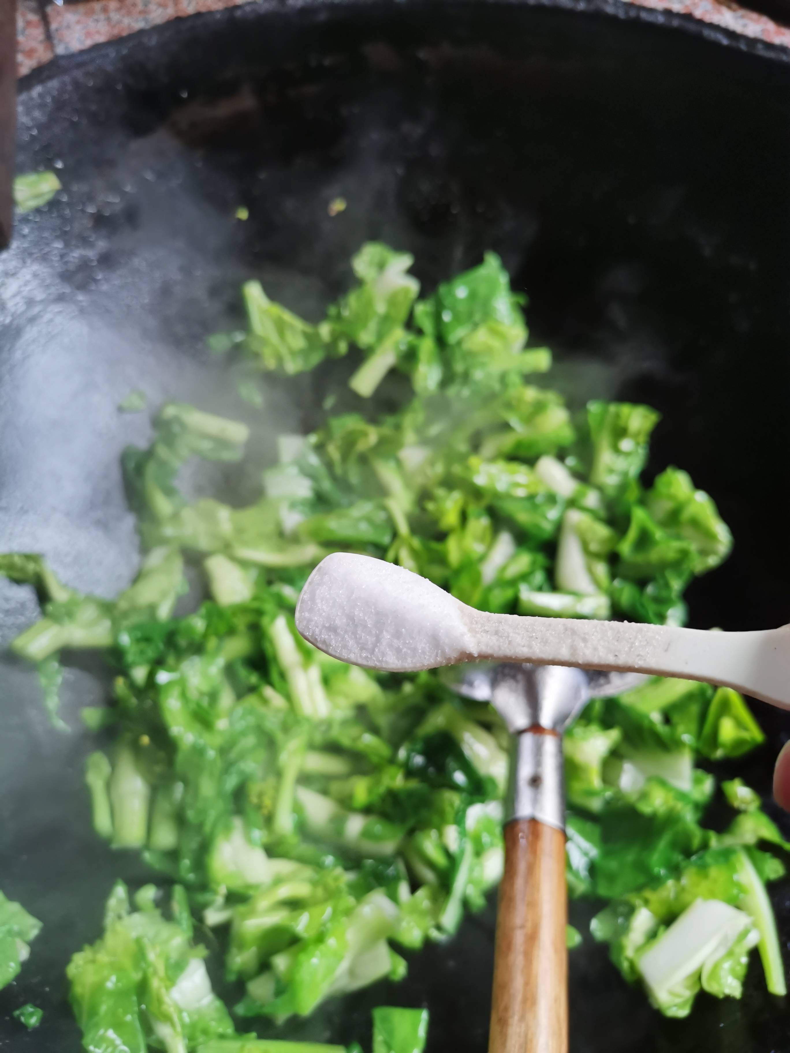 素炒菜苔的做法-家常味炒菜譜-易網健康養生網 素炒菜苔的做法-家常味炒菜譜