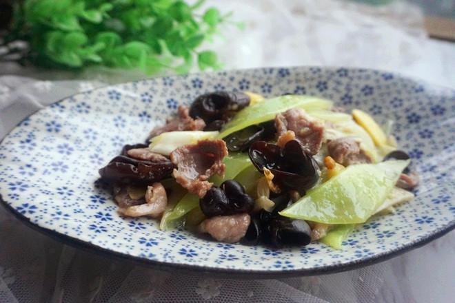 家常白油肉片的做法-家常味炒菜譜-易網健康養生網 家常白油肉片的做法-家常味炒菜譜