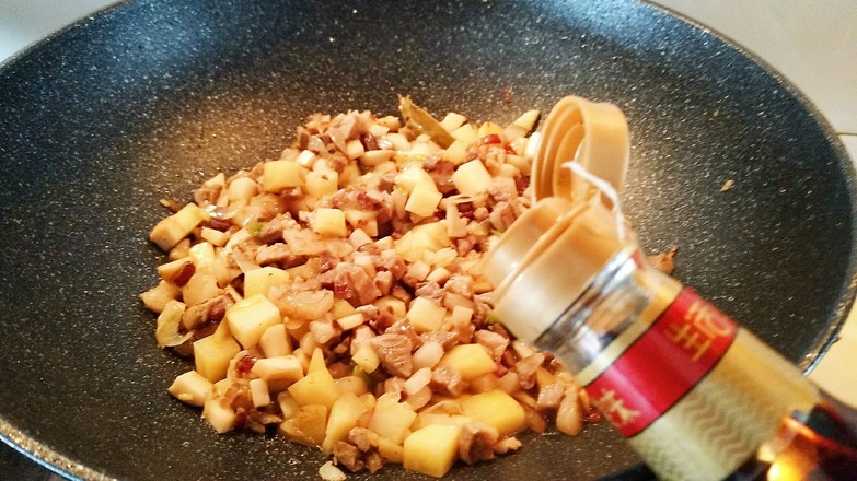 銷魂鹵肉飯的做法-咸鮮味燒菜譜