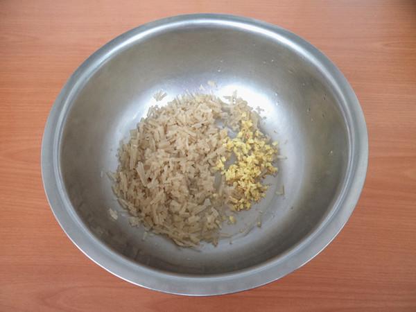 韭菜雞蛋餡混合面蒸餃的做法-咸鮮味蒸菜譜-易網健康養生網 韭菜雞蛋餡混合面蒸餃的做法-咸鮮味蒸菜譜