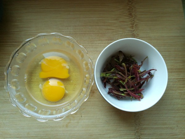 香椿魚雞蛋餅的做法-家常味煎菜譜-易網<a href=http://www.xllyou.com/ target=_blank class=infotextkey>健康養生</a>網 香椿魚雞蛋餅的做法-家常味煎菜譜