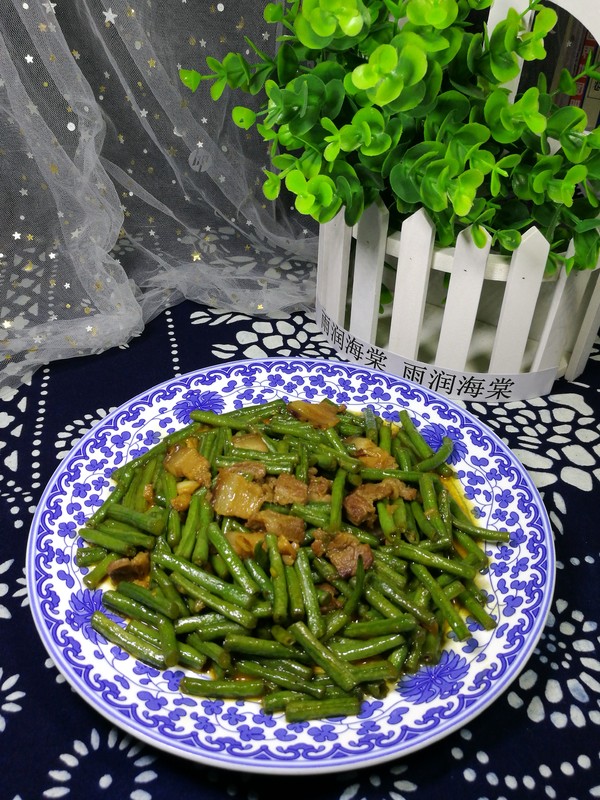 回鍋肉炒長豆角的做法-家常味炒菜譜-易網健康養生網 回鍋肉炒長豆角的做法-家常味炒菜譜